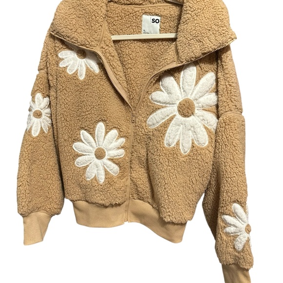 SO Tan Teddy Jacket with White Floral Design - Picture 2 of 8